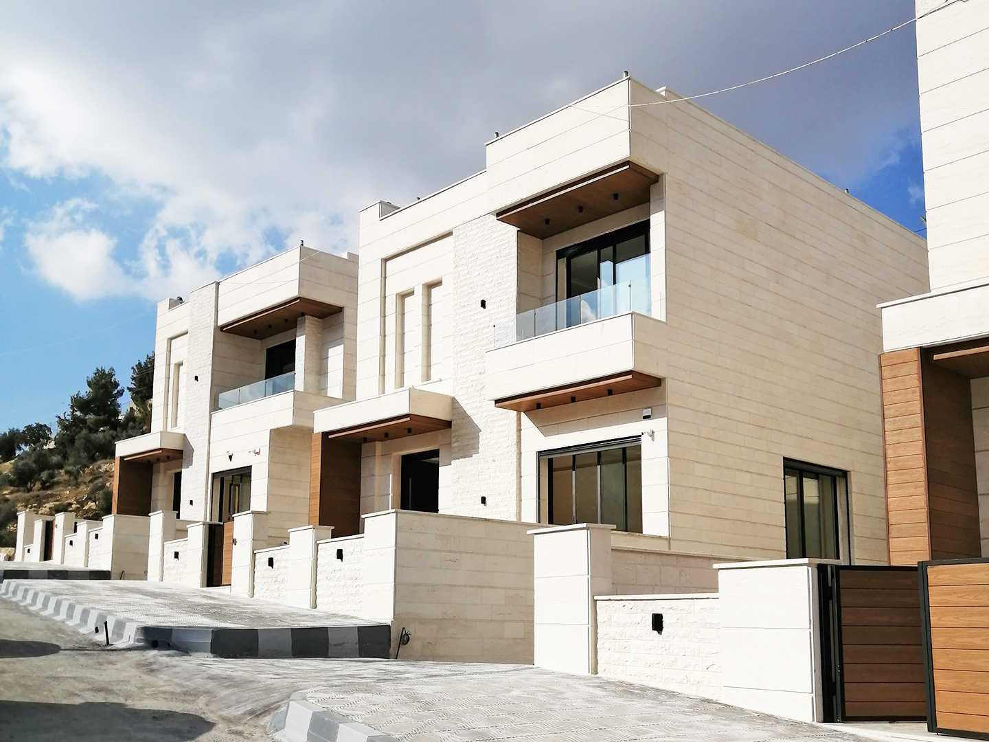 Villas for Sale in Dabouq, Amman